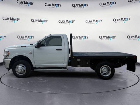 Used 2023 RAM 3500 Tradesman image 2