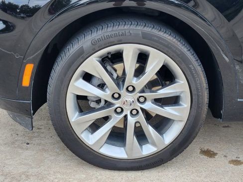 Used 2023 Buick Envision Avenir FWD image 10