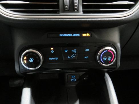 Used 2022 Ford Escape S FWD image 22