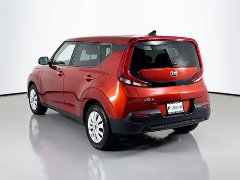 Used 2020 Kia Soul LX image 8