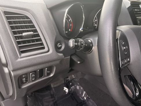 Used 2019 Mitsubishi Outlander Sport GT FWD image 12