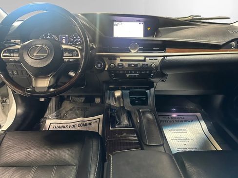 Used 2016 Lexus ES 350 image 19