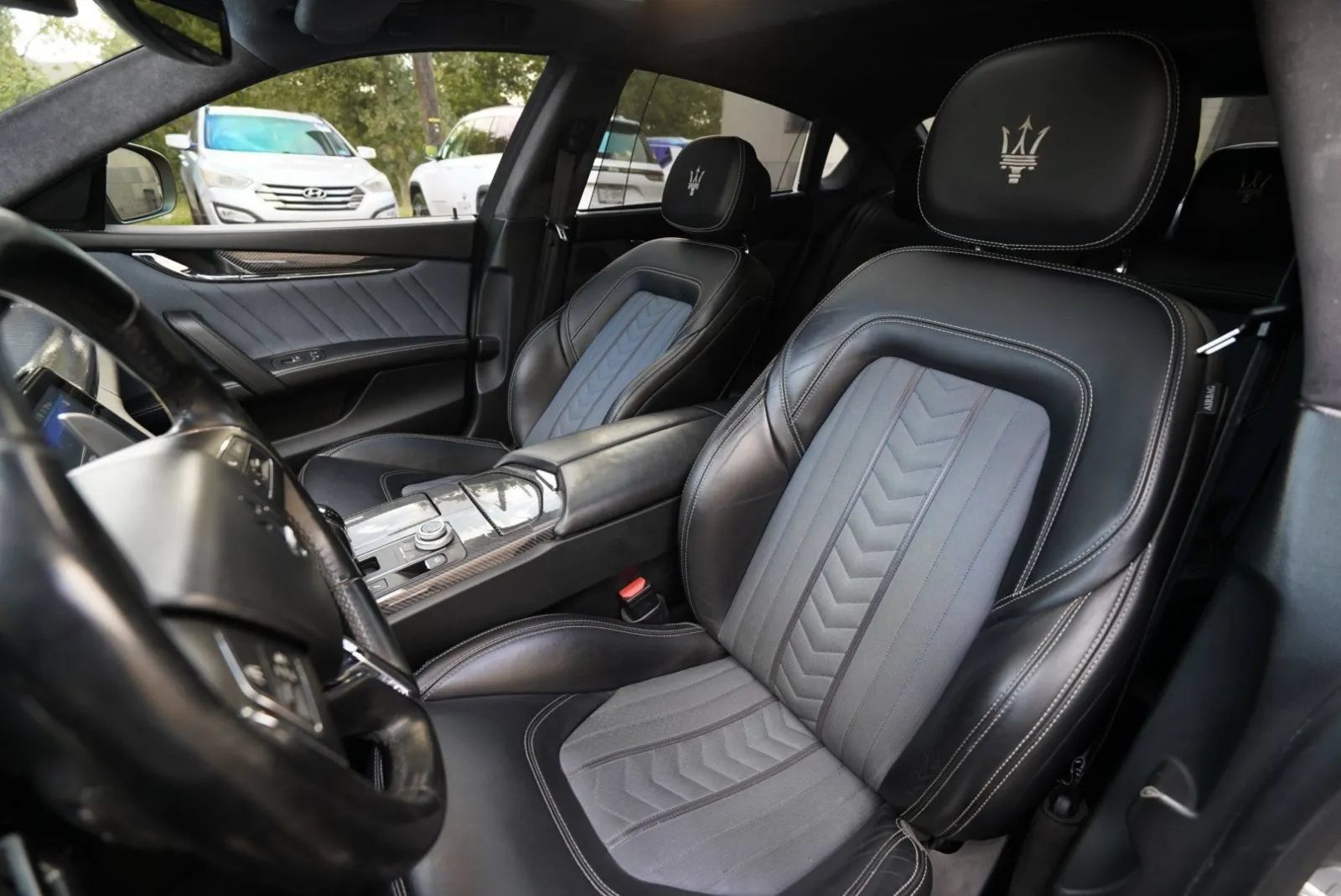 Used 2017 Maserati Quattroporte S GranLusso Q4 AWD/4WD image 25