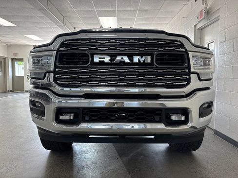 Used 2020 RAM 2500 Limited AWD/4WD image 4
