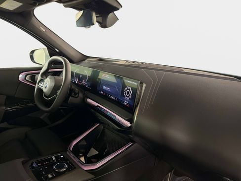 Used 2026 BMW X3 xDrive30 w/ Premium Package image 25