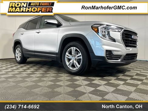 Used 2022 GMC Terrain SLE w/ Driver Convenience Package AWD/4WD image 1