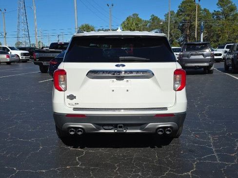 Certified 2022 Ford Explorer King Ranch w/ Class IV Trailer Tow Package image 11