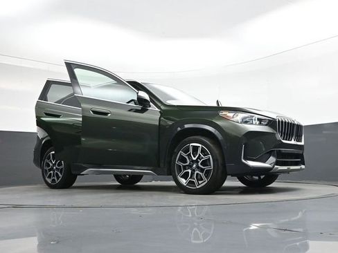 Used 2023 BMW X1 xDrive28i w/ Premium Package image 42