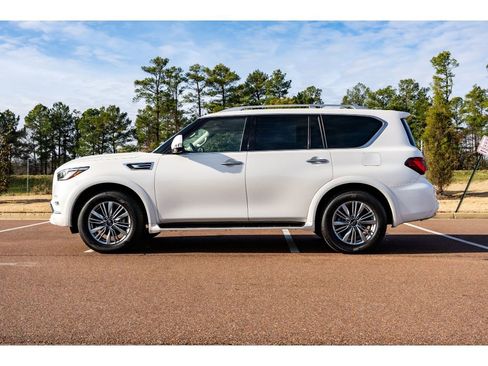 Used 2024 INFINITI QX80 Luxe image 8