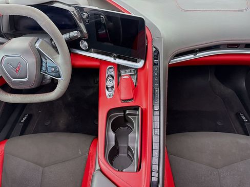 Used 2020 Chevrolet Corvette Stingray Premium Cpe w/ 3LT Preferred Equipment Group image 22