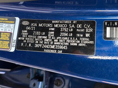 Used 2021 Kia Forte LXS FWD image 39