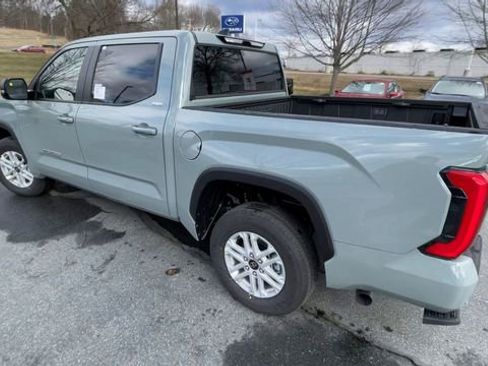 New 2026 Toyota Tundra SR5 AWD/4WD image 6