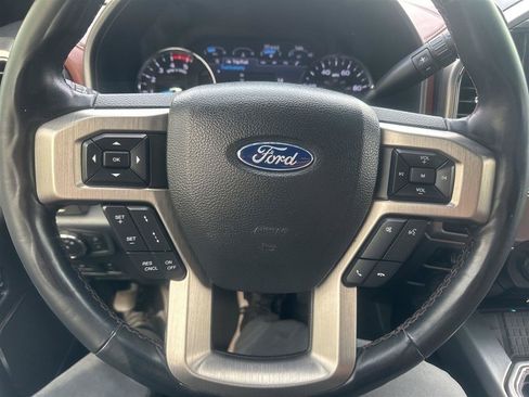 Used 2022 Ford F250 Platinum w/ FX4 Off-Road Package AWD/4WD image 27