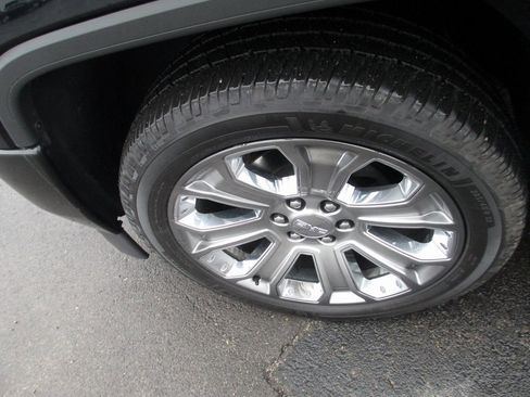 Used 2018 GMC Sierra 1500 Denali w/ Denali Ultimate Package image 15