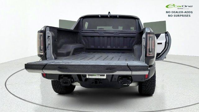 Used 2025 GMC Hummer EV 2X w/ Extreme Off-Road Package AWD/4WD image 17