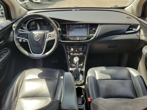 Used 2018 Buick Encore Essence FWD image 4