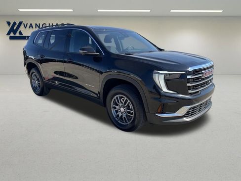 Used 2025 GMC Acadia Elevation image 9