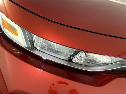 Used 2020 Kia Soul S FWD image 27