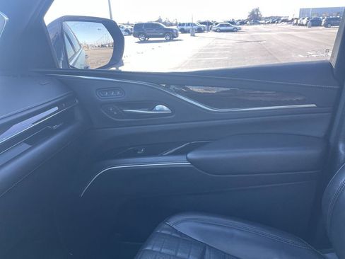 Used 2021 Cadillac Escalade Premium Luxury Platinum image 20