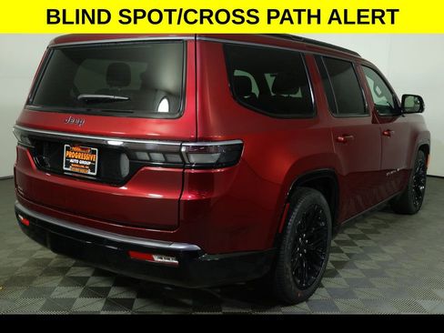 New 2026 Jeep Grand Wagoneer Limited AWD/4WD image 10