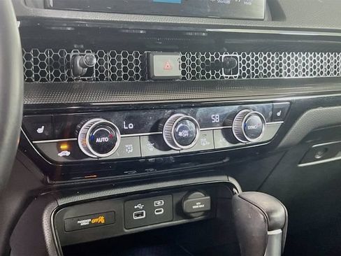Used 2025 Honda CR-V EX-L image 11