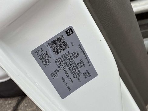 Used 2024 Chevrolet Express 2500 w/ Driver Convenience Package image 20