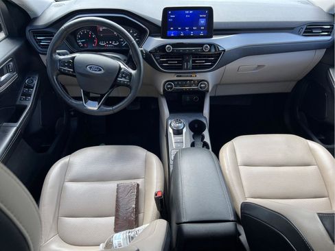 Used 2021 Ford Escape SEL image 17