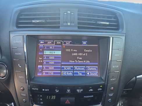 Used 2014 Lexus IS 250C image 24