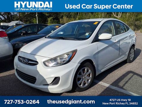 Used 2014 Hyundai Accent GLS FWD image 1
