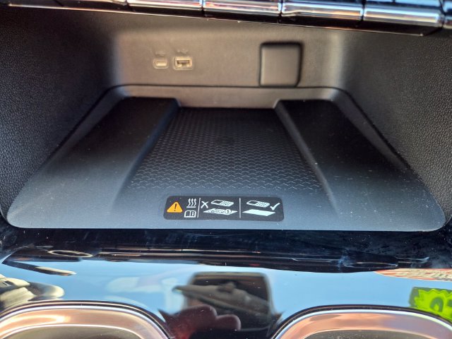 Used 2026 Chevrolet Traverse LT w/ Driver Confidence Package FWD image 30