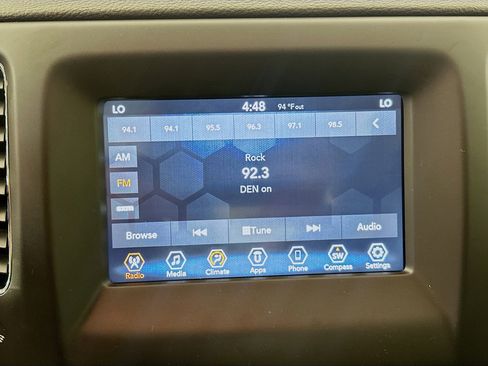 Used 2019 Jeep Compass Latitude w/ Popular Equipment Group image 19