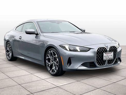 Certified 2026 BMW 430i Coupe w/ Parking Assistance Package image 2