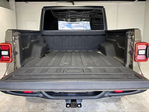 Used 2020 Jeep Gladiator Rubicon image 36