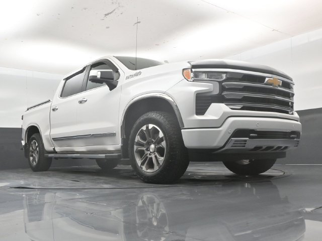 Used 2024 Chevrolet Silverado 1500 High Country w/ Z71 Off-Road Package AWD/4WD image 54