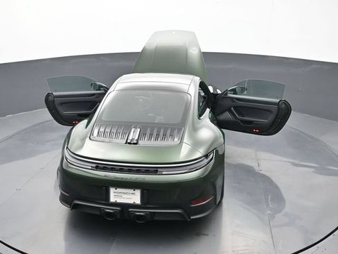 Certified 2026 Porsche 911 Carrera 4 GTS w/ Premium Package AWD/4WD image 23