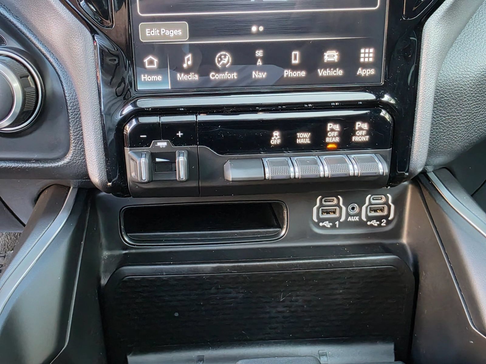 Used 2023 RAM 1500 Big Horn AWD/4WD image 16