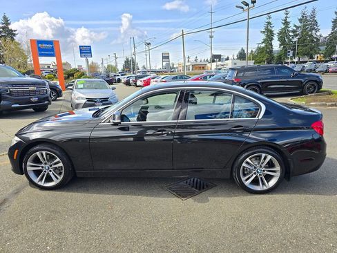 Used 2018 BMW 330i xDrive Sedan image 5