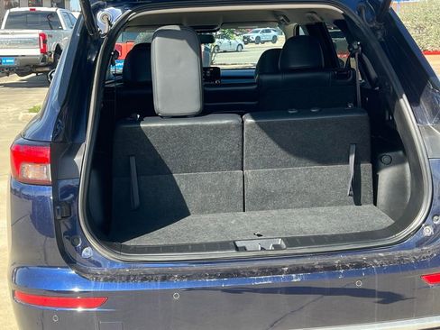 Used 2024 Mitsubishi Outlander SE image 13