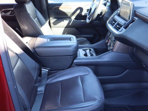 Used 2021 Chevrolet Suburban High Country image 41