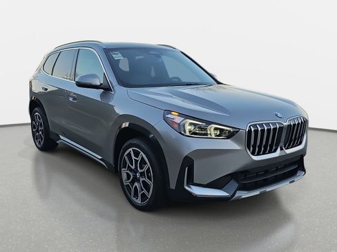 New 2026 BMW X1 xDrive28i w/ Technology Package image 3