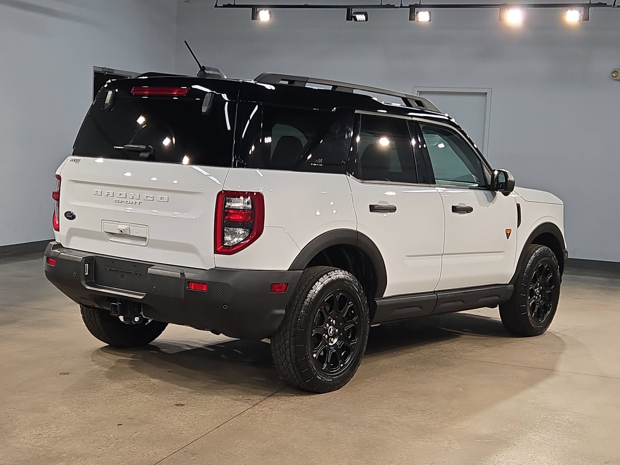 Used 2025 Ford Bronco Sport Badlands AWD/4WD image 7