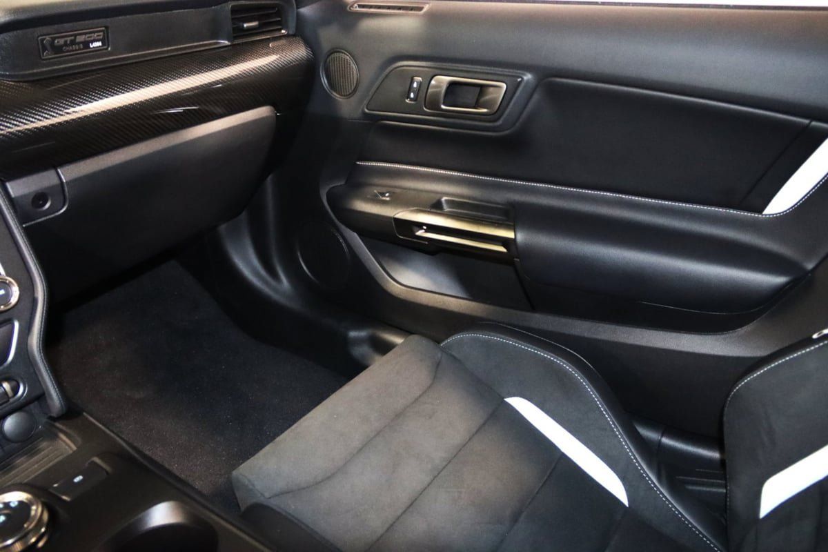 Used 2020 Ford Mustang Shelby GT500 w/ Technology Package RWD image 66