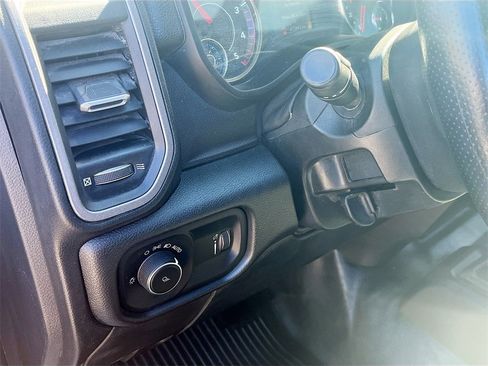 Used 2024 RAM 3500 Tradesman w/ Chrome Appearance Group image 10