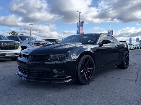 Used 2014 Chevrolet Camaro SS w/ SS Performance Package image 3