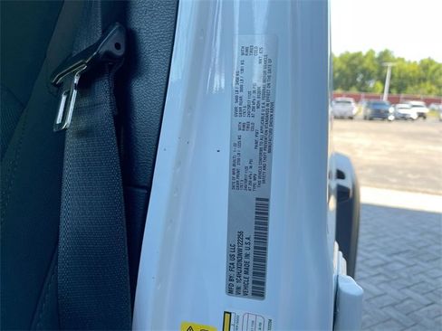 Used 2022 Jeep Wrangler Unlimited Sport image 32