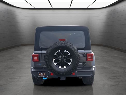 Used 2024 Jeep Wrangler Unlimited Rubicon 4xe image 4