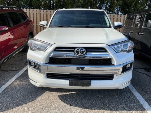 Used 2023 Toyota 4Runner Limited image 2