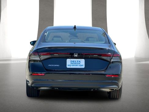 New 2026 Honda Accord SE image 5