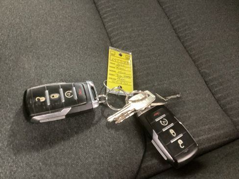 Used 2021 RAM 1500 Big Horn image 34