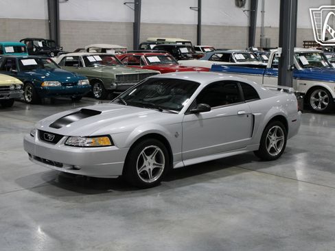 Used 1999 Ford Mustang GT image 28
